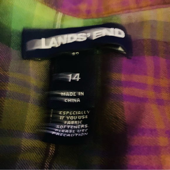 Lands end size 14 green maroon plaid button - Picture 3 of 5